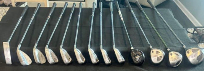 Titleist Men's Golf Set Right Handed with Bengals Stand Bag