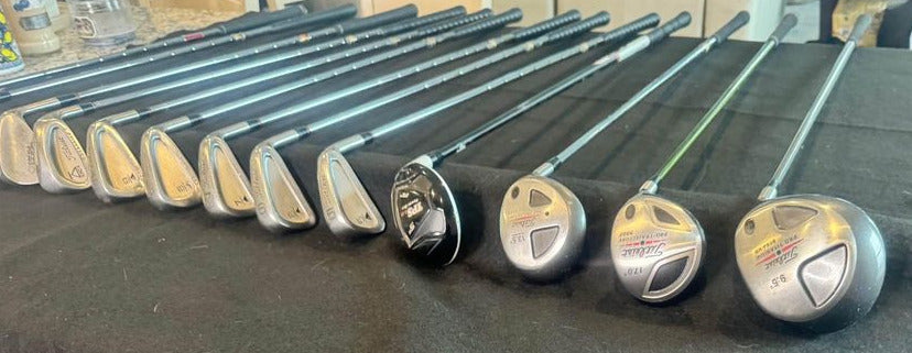 Titleist Men's Golf Set Right Handed with Bengals Stand Bag