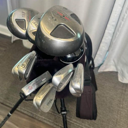 Titleist Men's Golf Set Right Handed with Bengals Stand Bag