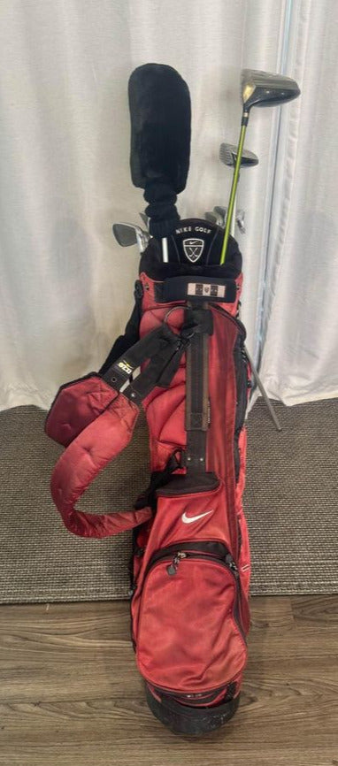 MEN'S WALTER HAGAN LEFT HANDED / NIKE STAND BAG